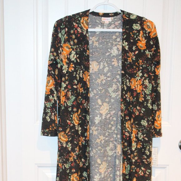 Lularoe Sarah Size XS BNWT Floral, Ribbed Pattern - Picture 4 of 5